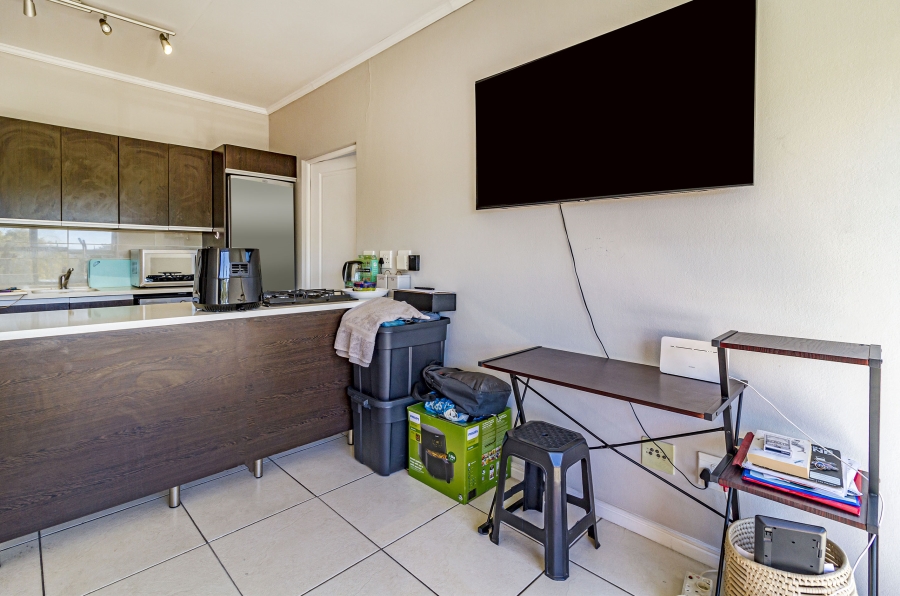 1 Bedroom Property for Sale in De Velde Western Cape